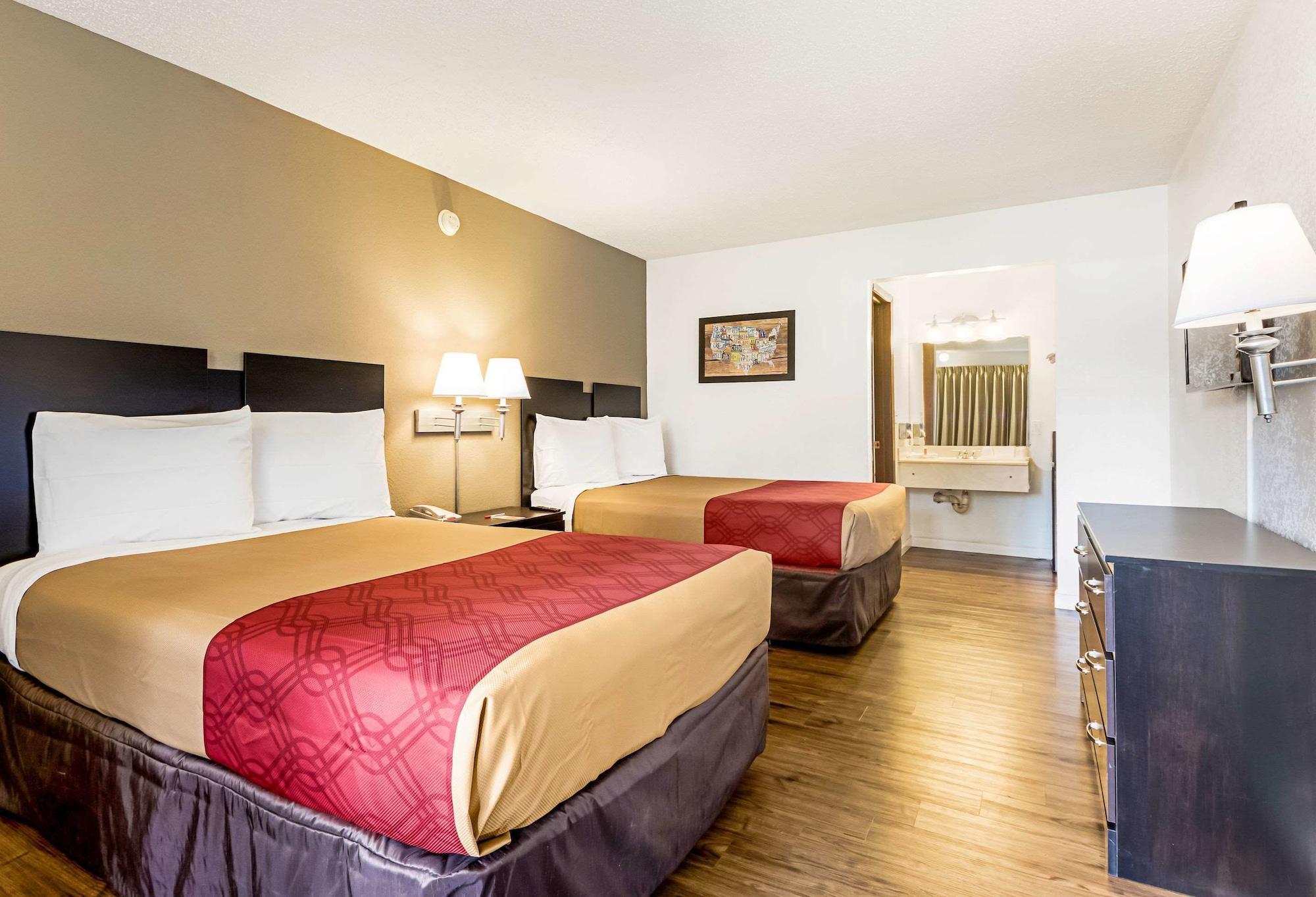 Econo Lodge Airport I-35 North Farmers Branch Eksteriør billede