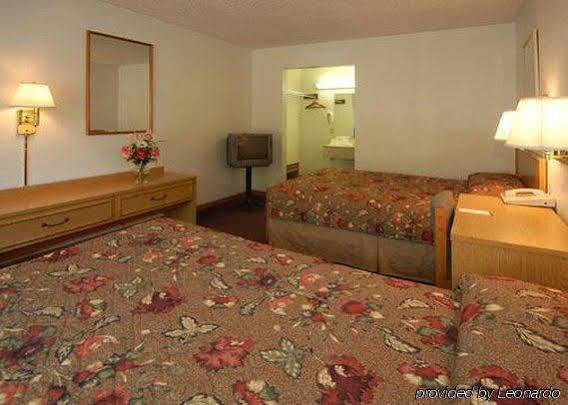Econo Lodge Airport I-35 North Farmers Branch Eksteriør billede