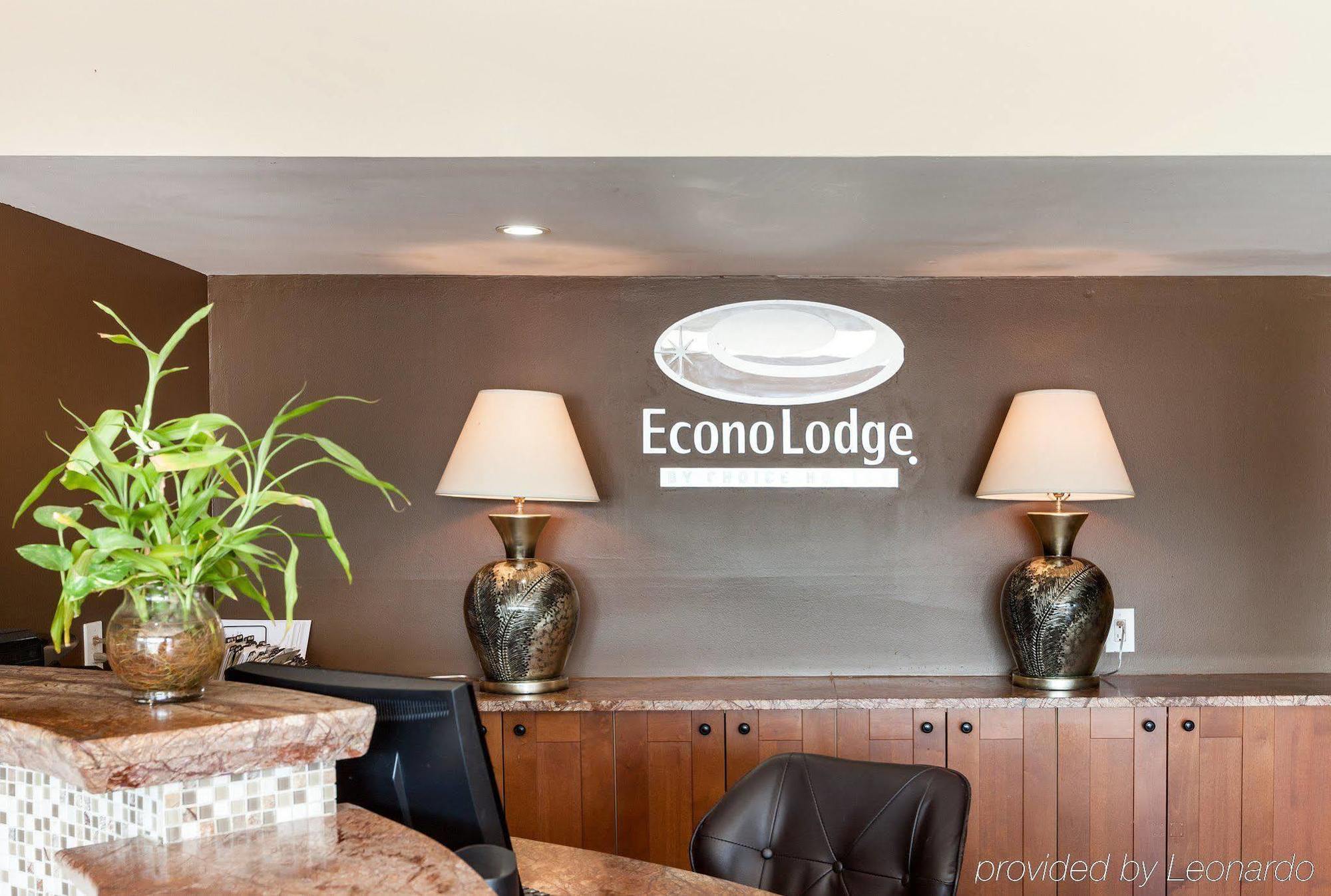 Econo Lodge Airport I-35 North Farmers Branch Eksteriør billede