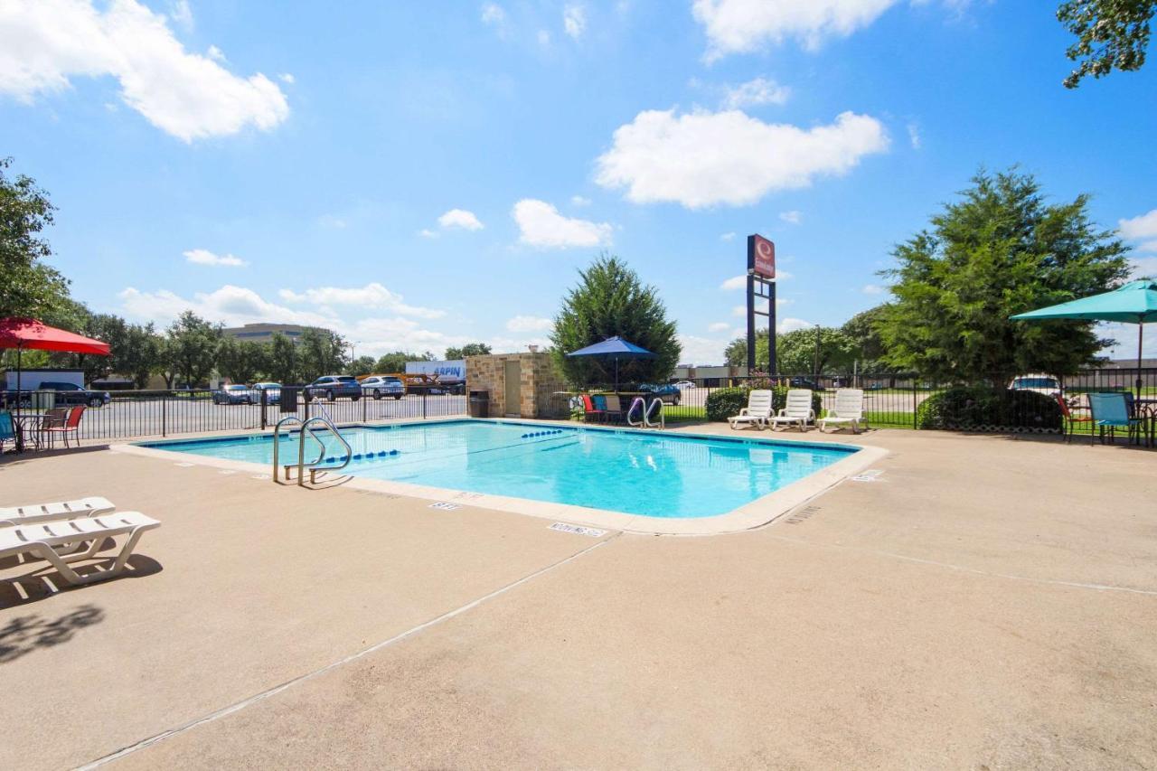 Econo Lodge Airport I-35 North Farmers Branch Eksteriør billede